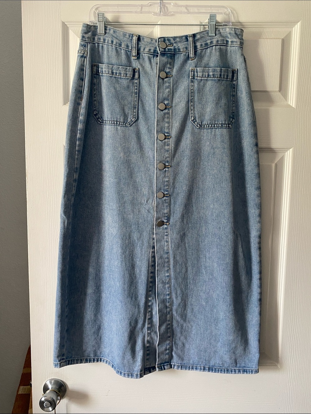 SHEIN Light Blue Button-Front Midi Denim Skirt